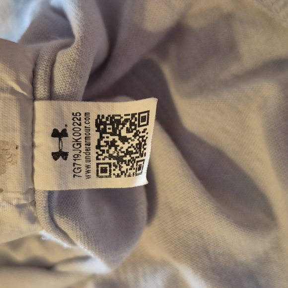 Under Armour Black and Gray Leggings, With Mathching Top. - Picture 8 of 8